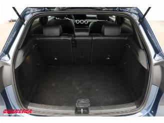 Mercedes A-klasse 180 LED Navi Clima Cruise Camera SHZ 32.862 km! picture 29