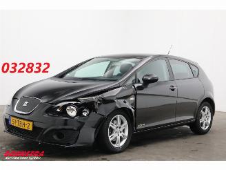 Coche accidentado Seat Leon 1.6 TDI Ecomotive COPA Bluetooth Clima Cruise AHK 2012/1