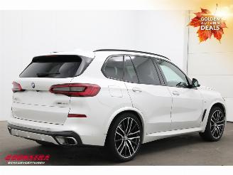 BMW X5 xDrive30d M-Sport Pano Memory HUD ACC H/K Lucht 360° picture 3
