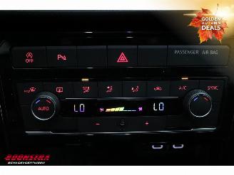 Volkswagen T-Cross 1.0 TSI DSG R-Line Virtual LED ACC Navi PDC SHZ 37.431 km! picture 24