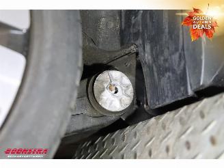 Volkswagen T-Cross 1.0 TSI DSG R-Line Virtual LED ACC Navi PDC SHZ 37.431 km! picture 9