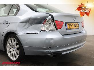 BMW 3-serie 320i Aut. Business Line Navi Clima Cruise PDC picture 7