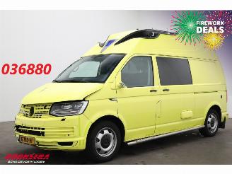 krockskadad bil bedrijf Volkswagen Transporter 2.0 TDI 205 PK DSG RTW Ambulance LED Leder Cruise PDC 2019/10