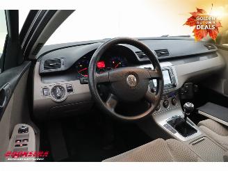 Volkswagen Passat Variant 2.0 FSI Comfortline Clima Cruise AHK picture 11
