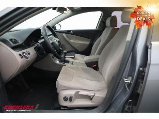 Volkswagen Passat Variant 2.0 FSI Comfortline Clima Cruise AHK picture 9