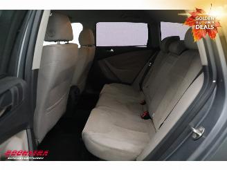 Volkswagen Passat Variant 2.0 FSI Comfortline Clima Cruise AHK picture 10