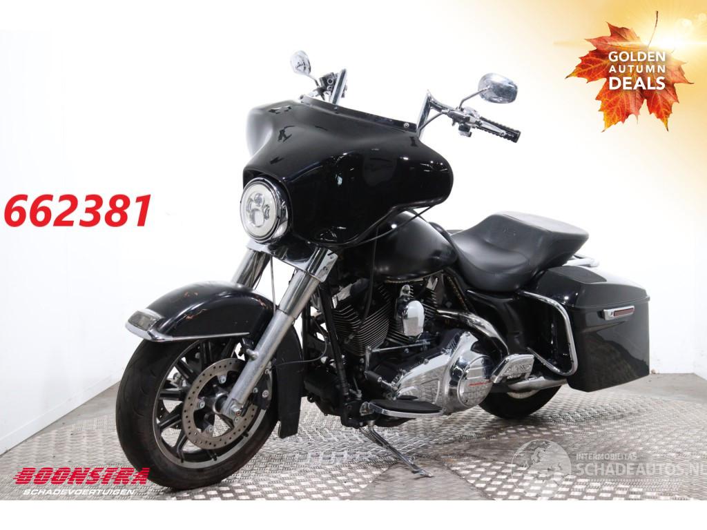 Harley-Davidson  FLHTCU Electra Glide Ultra Classic 105 Years Ed. Rinehart LED