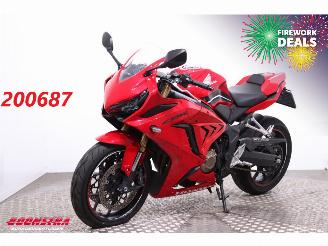 dañado motos Honda  CBR 650R 95PK ABS Akrapovic LED 8.217 km! 2022/4