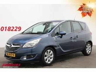 Schadeauto Opel Meriva 1.4 Turbo Cosmo Clima Navi Cruise PDC 90.669 km! 2015/6