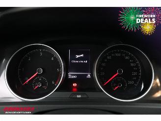 Volkswagen Golf Variant 1.6 TDI DSG Highline R-Line ACC SHZ Clima Navi Camera picture 20