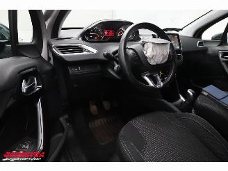 Peugeot 208 1.2 PureTech Allure Navi Clima Cruise Camera PDC AHK 75.263 km! picture 23