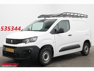 krockskadad bil bedrijf Peugeot Partner 1.5 BlueHDI Premium Apple/Android Airco Cruise PDC AHK 2021/9