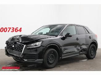 damaged passenger cars Audi Q2 35 TDi Aut. Leder Navi Clima Cruise SHZ 2019/10