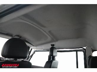 Landrover Defender 2.2 D 130" S Crew Cab Airco Elek Ramen 152.492 km! picture 23