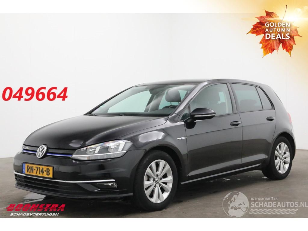 Volkswagen Golf 1.5 TSI Comfortline ACC Navi Clima PDC AHK