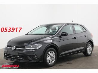 Coche accidentado Volkswagen Polo 1.0 TSI DSG Highline LED Apple/Android Camera 1.604 km! 2025/6