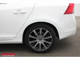 Volvo V-60 2.4 D5 Twin Engine Summum Memory Leder Cruise SHZ AHK picture 12