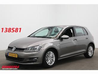 Schadeauto Volkswagen Golf 1.4 TSI CUP Edition Xenon Navi Cruise Clima PDC 2015/1