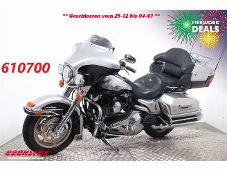 krockskadad bil motor Harley-Davidson  FLHTCUI Electra Glide Ultra Classic 100 Years Ed. Cruise Radio 11.527mi! 2003/1