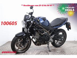 krockskadad bil motor Suzuki  SV650A ABS BTW! 2.525 km! 2025/2
