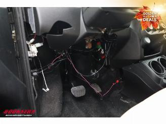 Aixam  Coupé Premium Leder LMV Radio BJ2017 picture 14