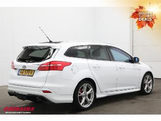 Ford Focus 1.5 150 PK Titanium Sport Keyless Navi PDC AHK 162.359 km! picture 3