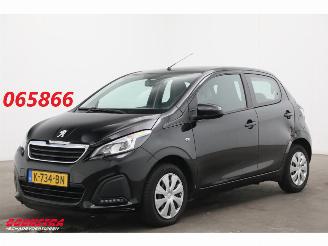 Schadeauto Peugeot 108 1.0 e-VTi Active Bluetooth Airco Camera 2020/11