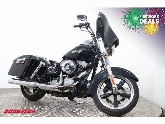 Harley-Davidson  FLD Switchback FLD Switchback LED 4.794 Miles! picture 2