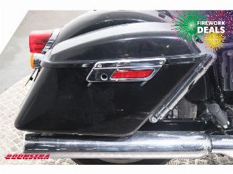 Harley-Davidson  FLD Switchback FLD Switchback LED 4.794 Miles! picture 9