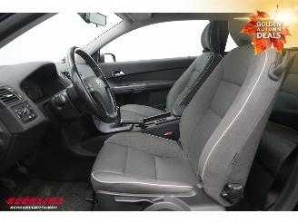 Volvo C-30 1.8 Kinetic Youngtimer Clima Cruise AHK 164.360 km! picture 16