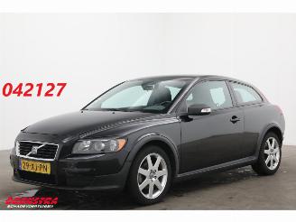 skadebil auto Volvo C-30 1.8 Kinetic Youngtimer Clima Cruise AHK 164.360 km! 2007/6