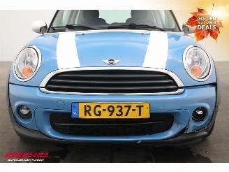 Mini One 1.6 D Navi Clima Cruise PDC picture 6