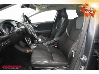 Volvo V-40 2.0 D2 Momentum Navi Clima Cruise PDC AHK picture 15