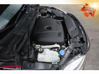 Volvo V-40 2.0 T3 Aut. Nordic+ Pano LED Memory Leder Camera SHZ picture 8