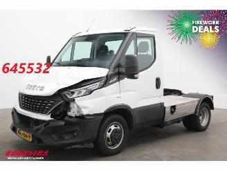 dommages fourgonnettes/vécules utilitaires Iveco Daily 40C18 Hi-Matic BE-trekker Navi Clima Cruise 2020/1