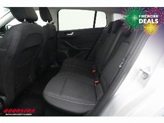 Ford Focus 1.0 EcoBoost Titanium LED B&O ACC SHZ LRHZ Camera picture 17