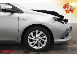 Toyota Auris 1.8 Hybrid Dynamic Navi Clima Cruise PDC 169.034 km! picture 5