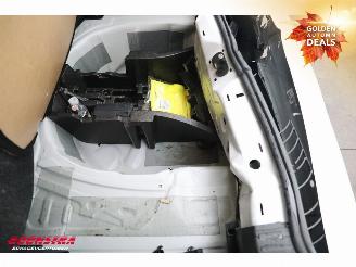 Skoda Fabia 1.0 TSI Ambition Bluetooth Airco Cruise PDC 40.188 km! picture 8