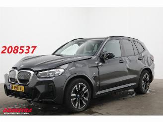 krockskadad bil auto BMW iX3 Executive M-sport Pano ACC Leder Navi SHZ AHK 2021/12