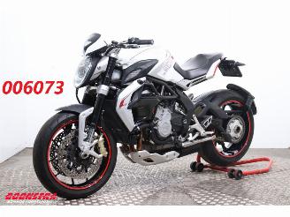 occasione motocicli MV Agusta Brutale Dragster 800 ABS Lap Timer Quickshift 19.101 km! 2015/3