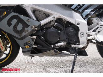 Aprilia RSV4 R Austin Racing picture 11