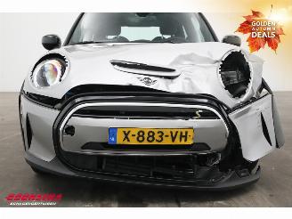 Mini Cooper SE Camden Edition 33 kWh LED Navi Clima Cruise SHZ PDC picture 7