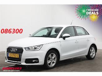 Unfallwagen Audi A1 Sportback 1.0 TFSI Navi Airco Cruise PDC 120.448 km! 2017/6