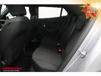Peugeot 2008 1.2 PureTech Style Navi Clima Cruise Camera picture 21