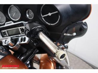 Harley-Davidson  FLHTCU Electra Glide Ultra Classic ABS Radio Cruise 16.105 Mijl! picture 11