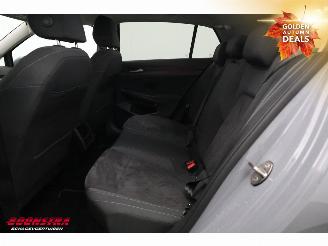 Volkswagen Golf 1.0 TSI Life LED ACC Memory Virtual H/K picture 15