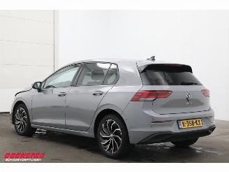 Volkswagen Golf 1.0 TSI Life LED ACC Memory Virtual H/K. picture 4