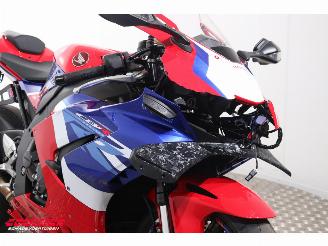 Honda CBR 1000 RR-R Fireblade Akrapovic ABS LED picture 16