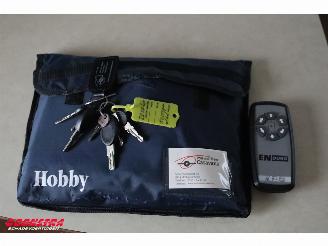 Hobby  495 UL Premium Mover Rondzit Single Beds Middenkeuken picture 23