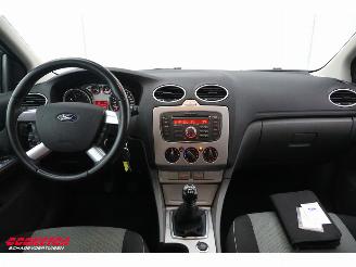 Ford Focus 1.6 Comfort Airco Cruise Bluetooth picture 10